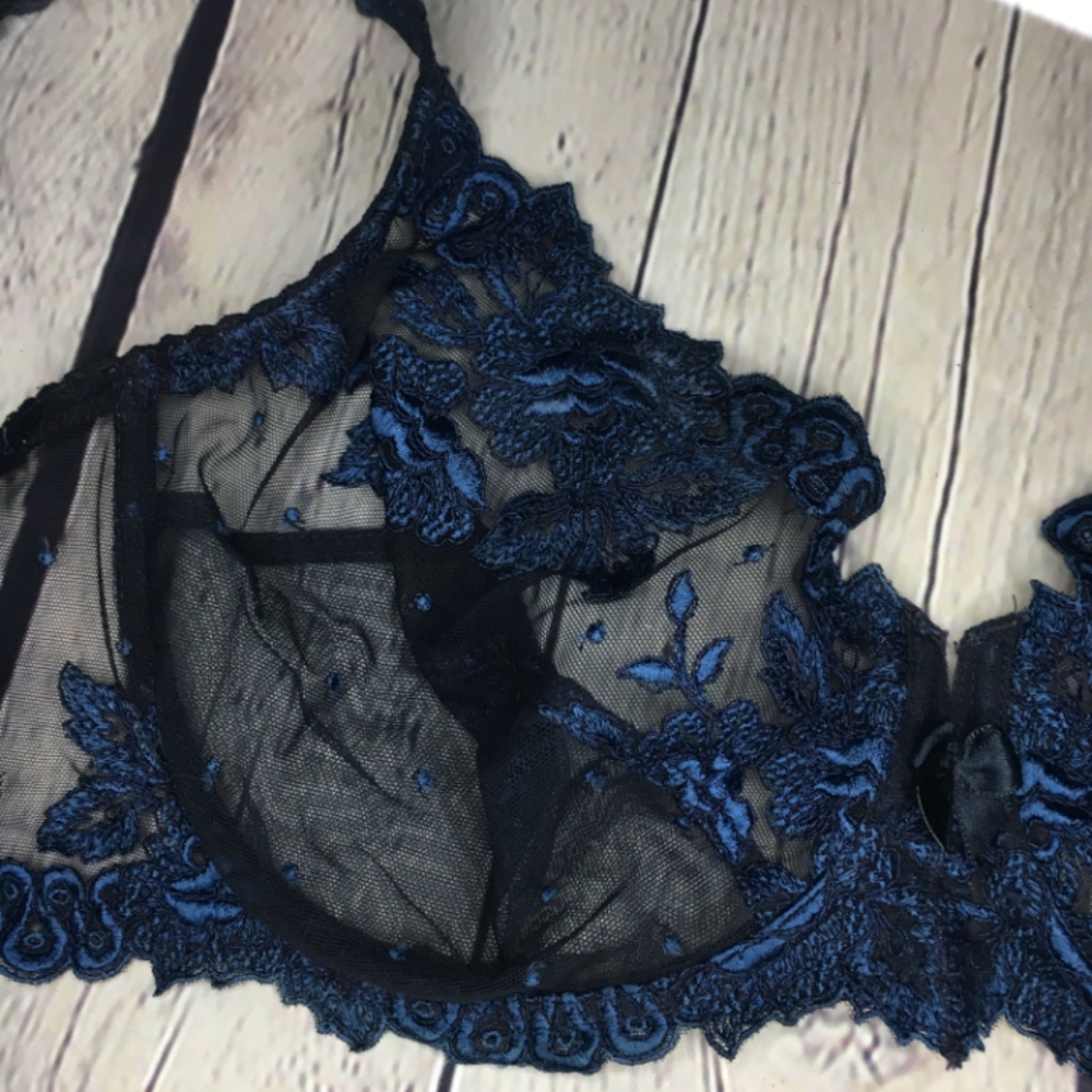 Millesia bra